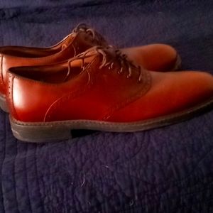 Dress shoes